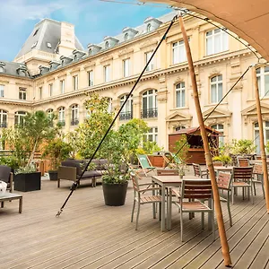 Hotel Crowne Plaza Republique By Ihg