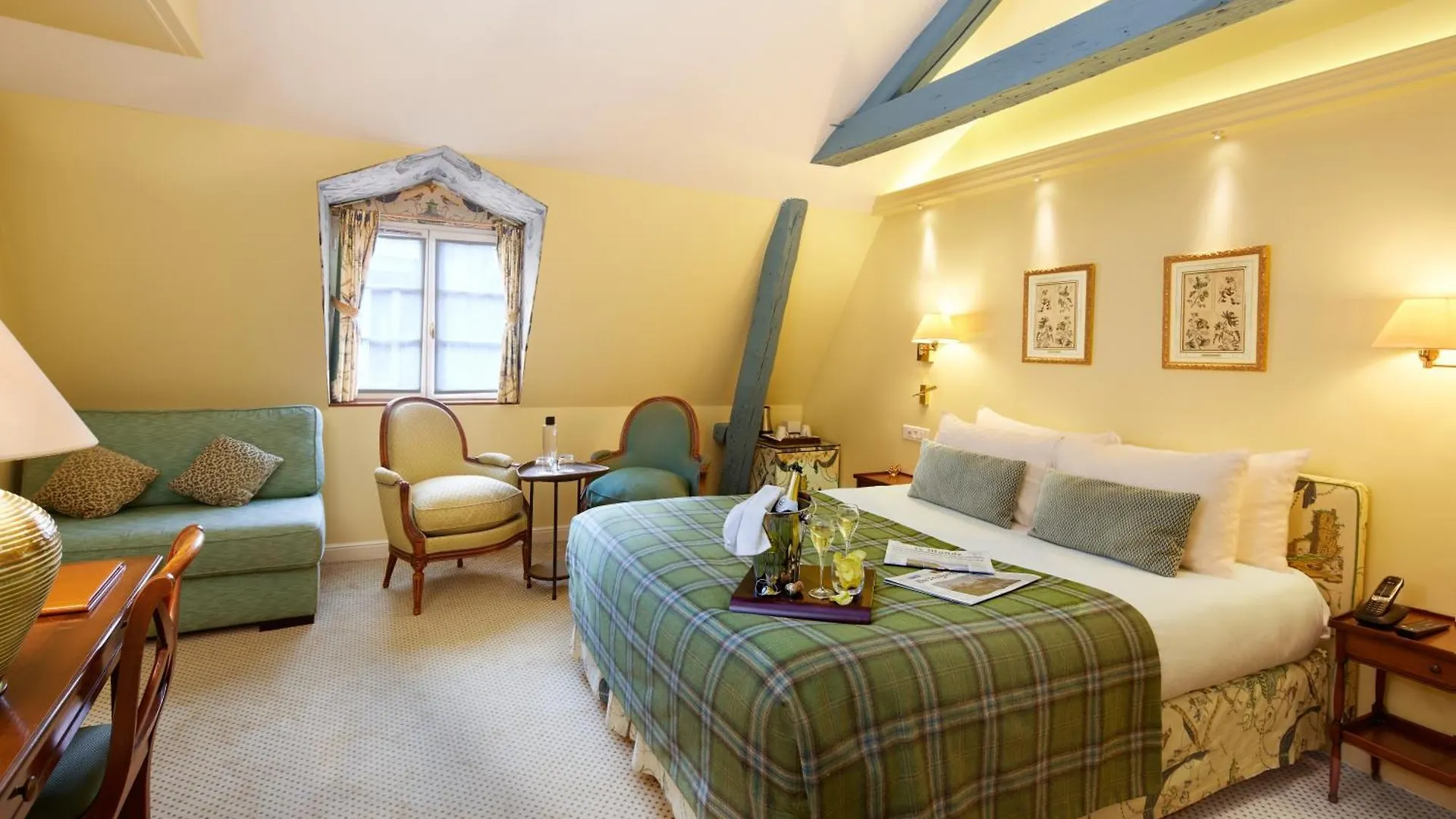 Le Relais Montmartre Hotel Paris