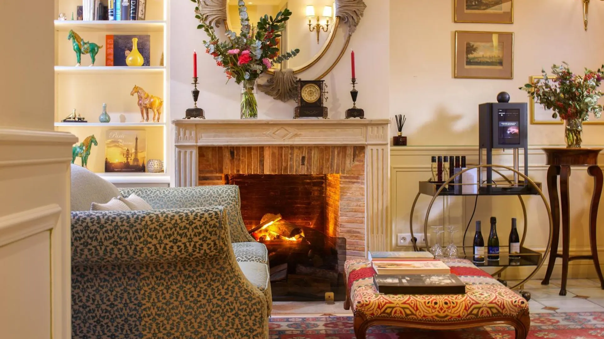 Le Relais Montmartre Hotel Paris