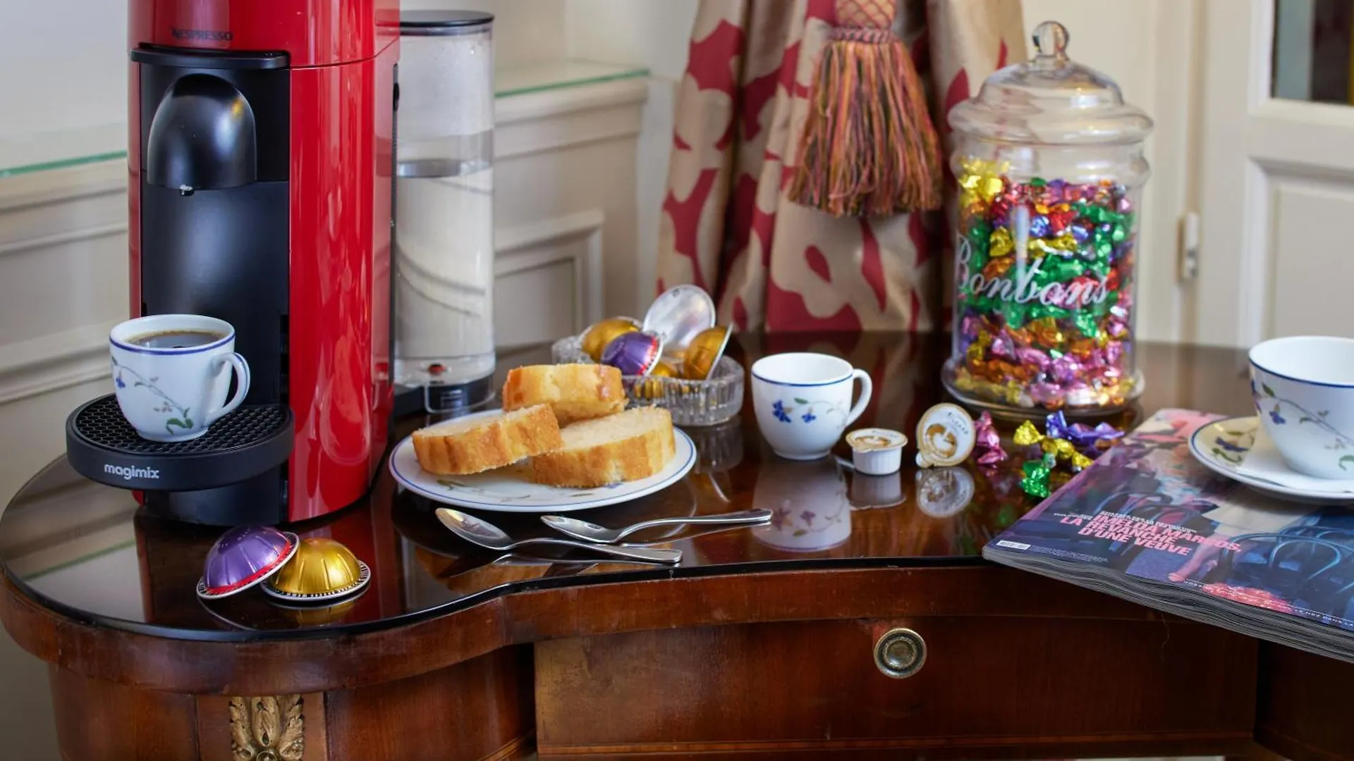 Le Relais Montmartre Hotel Paris
