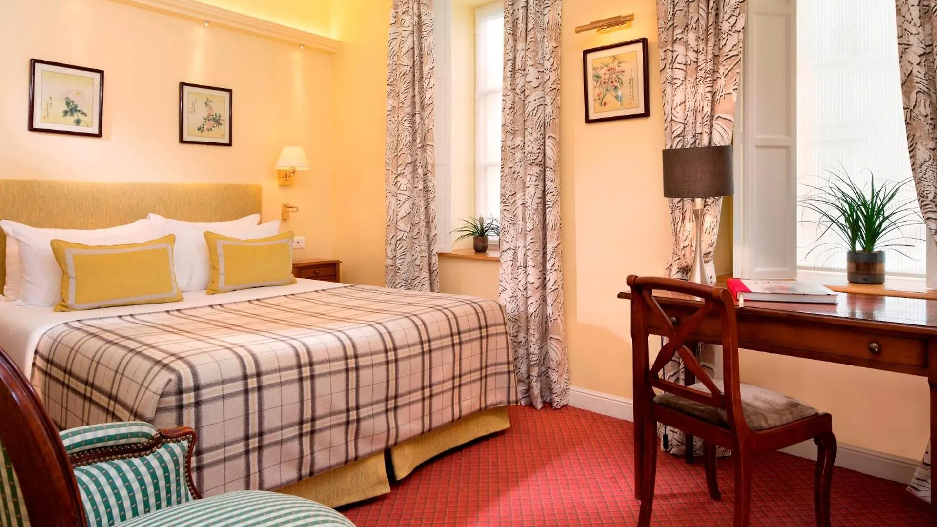 Le Relais Montmartre Hotel Paris